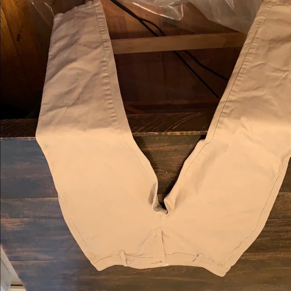 Old Navy diva brand khaki women’s pants size 6